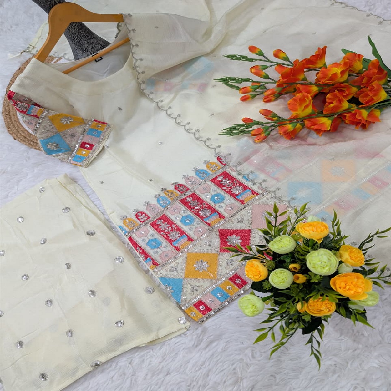 WOMEN'S PURE CHINON SILK SARARA SET'S