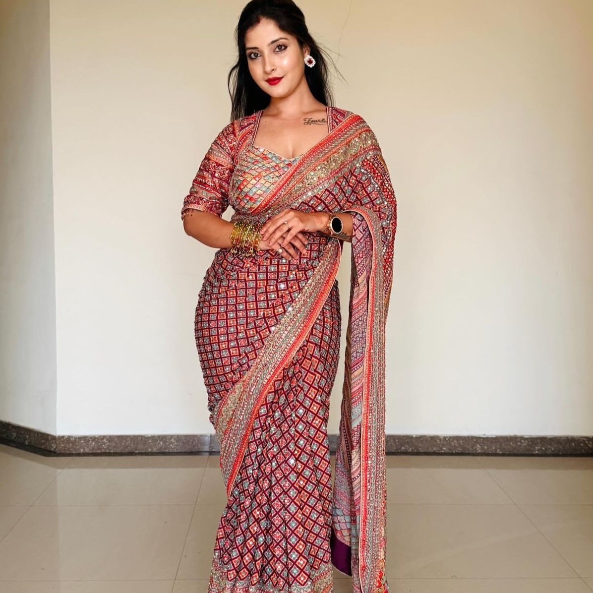 WOMEN PARTY WEAR SAREE