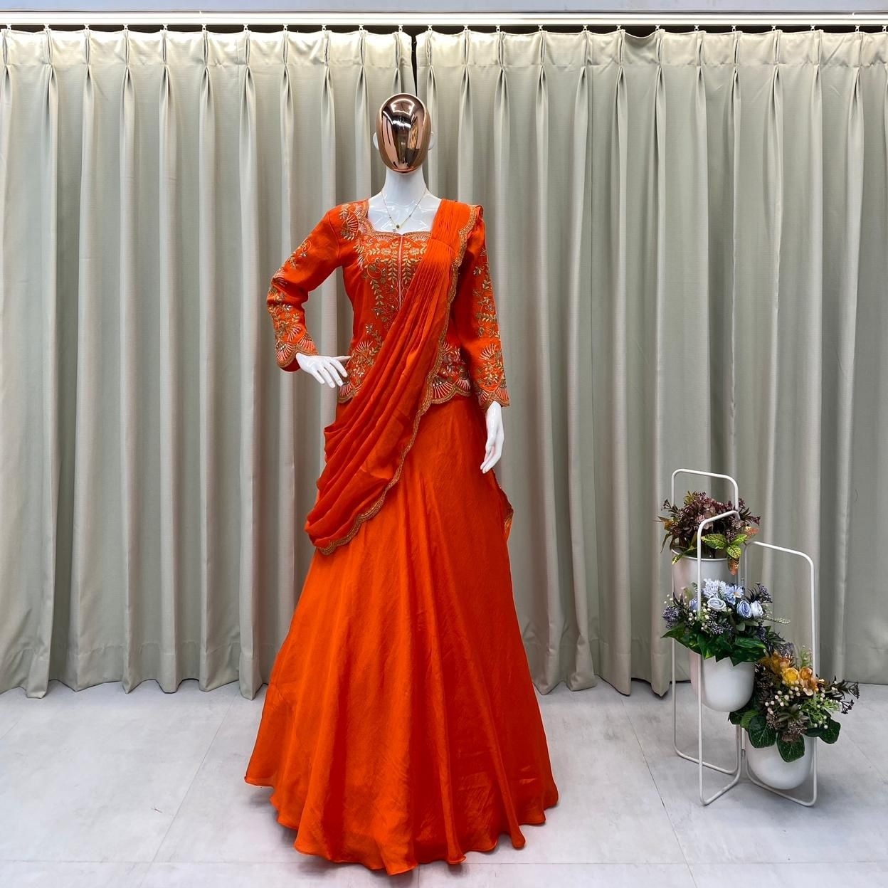 Women party wear saree 